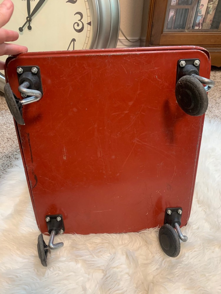 VINTAGE RED METAL ROLLING GARAGE STOOL