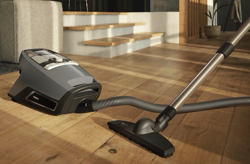 Miele Blizzard Cx1 PureSuction Powerline Graphite Grey