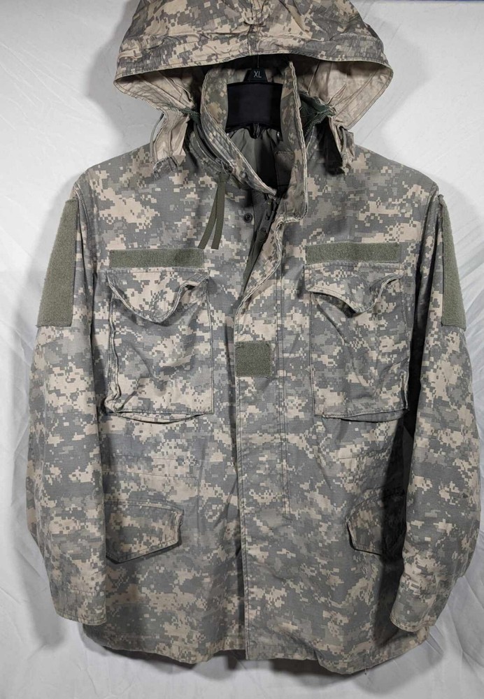 Military Issue Field Jacket Coat Cold Weather Universal Pattern Small Regular