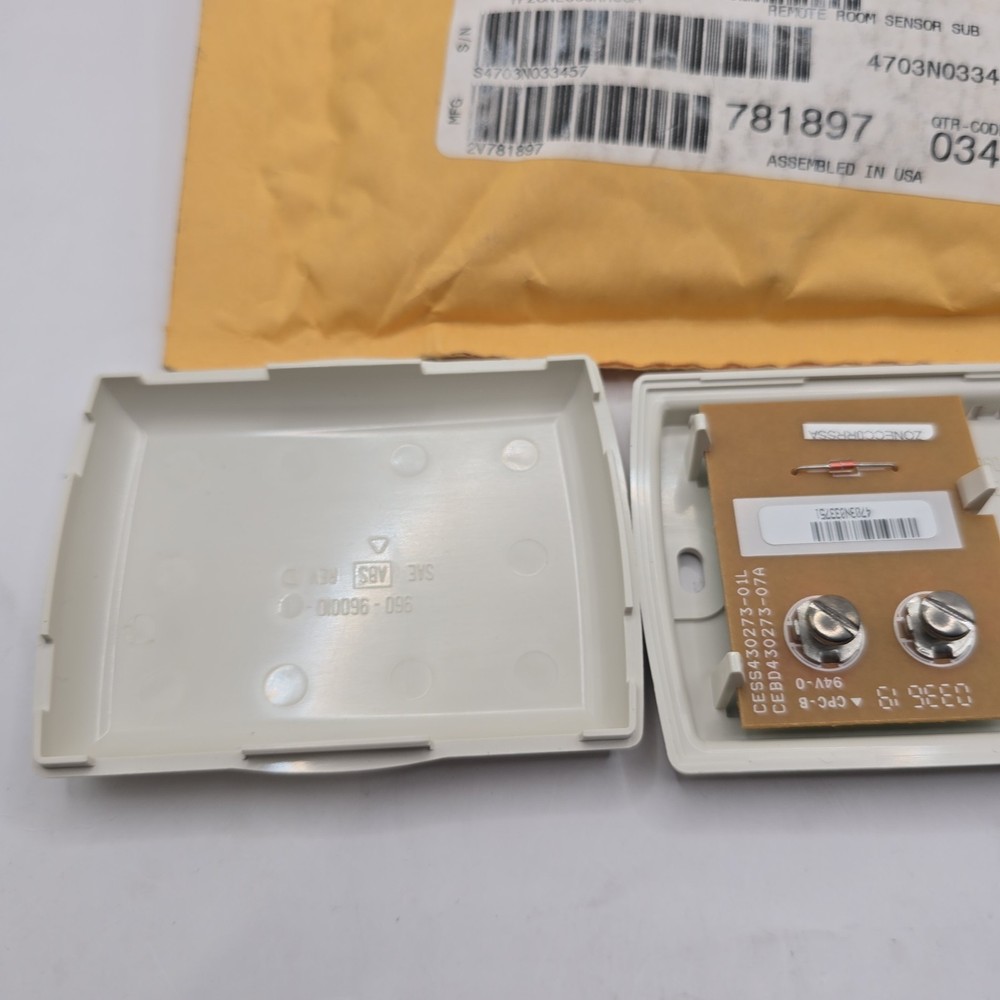 Carrier ZONECCORRSSA- Zone Sensor