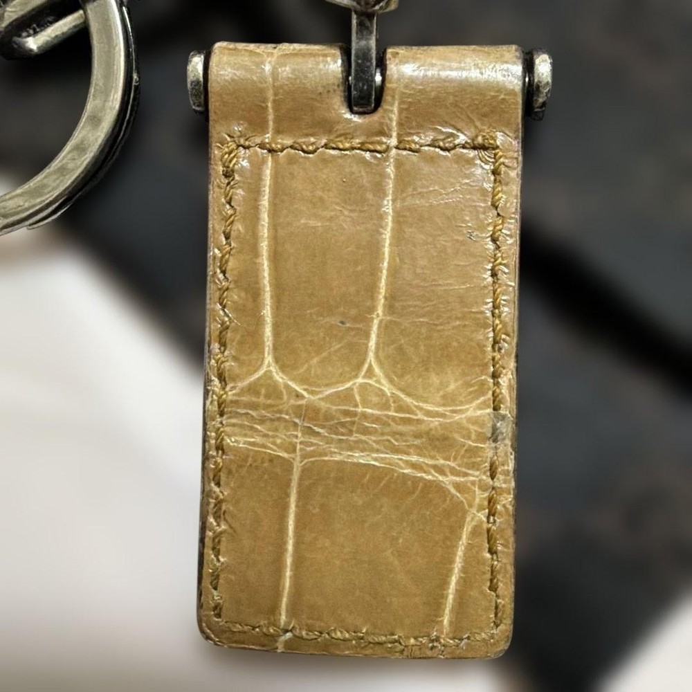 GUCCI beige leather key chain