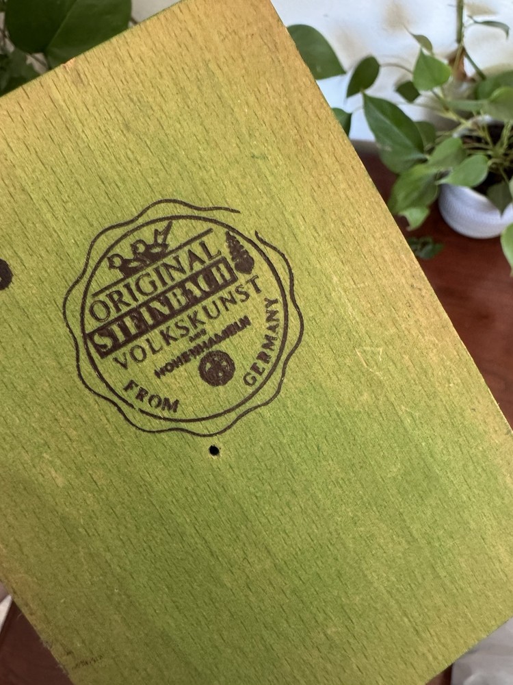 Steinbach nutcracker Mailman