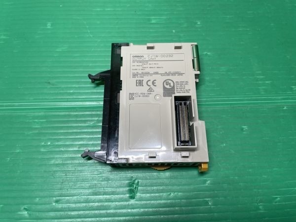 OMRON CJ1W-OD232 PLC Output Unit Module USED