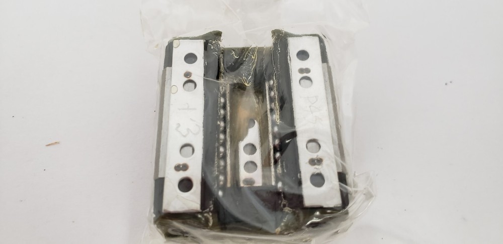 THK SR15V1SSC1 LINEAR BEARING BLOCK, NIB