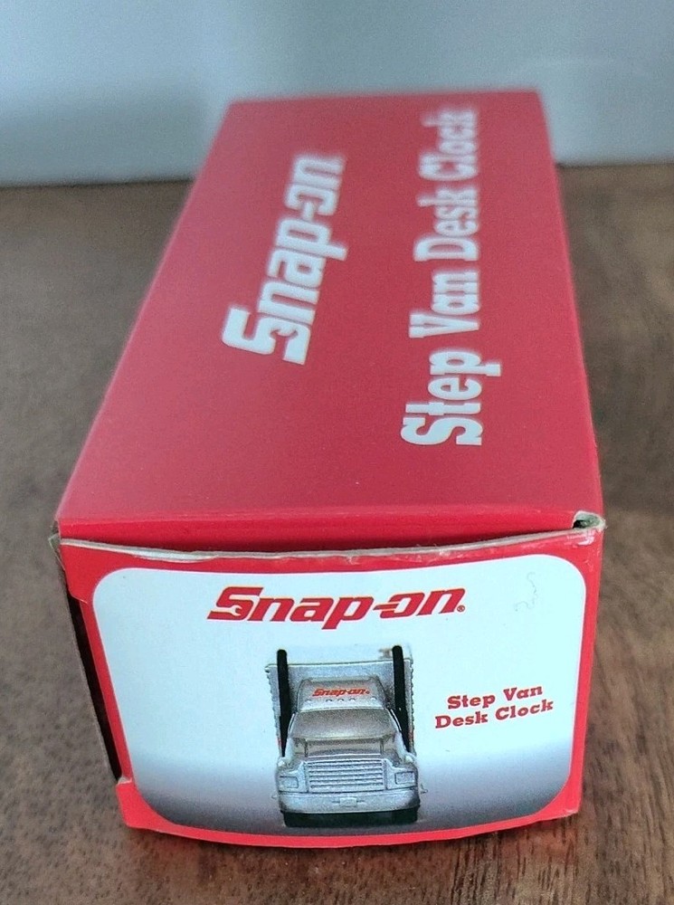 Snap - On Tools SSX13T100 Silver Die-Cast Desk Clock Step Van