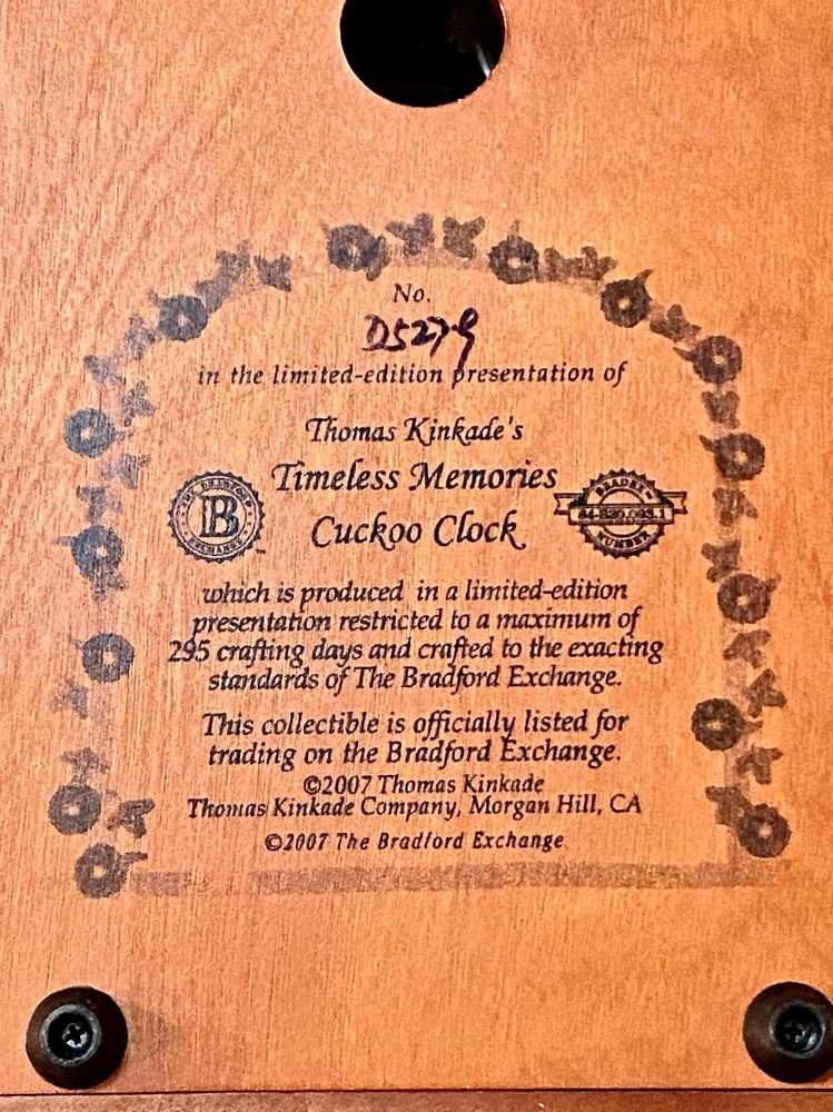 Thomas Kinkade Timeless Memories Cuckoo Clock 2007 Read Entire Listing!