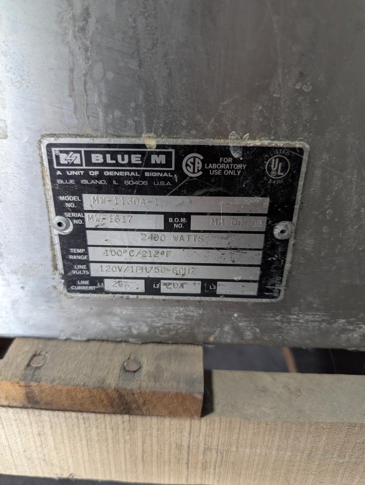 Lindberg Blue M water bath