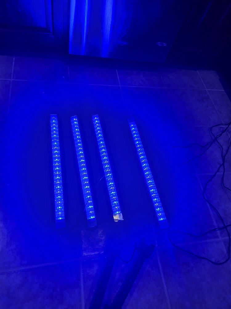 4x 24” REEF BRITE XHO blue Bundle with brackets and controller for apex