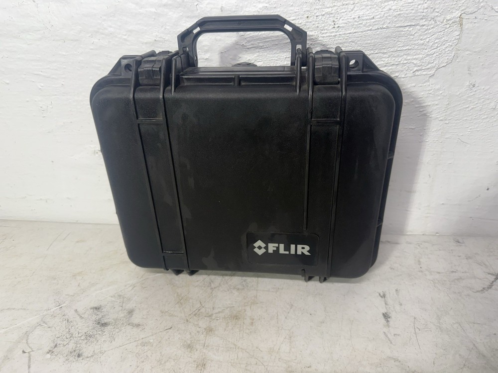FLIR E65 Thermal Monocular Handheld Thermal Imaging Camera Great Working