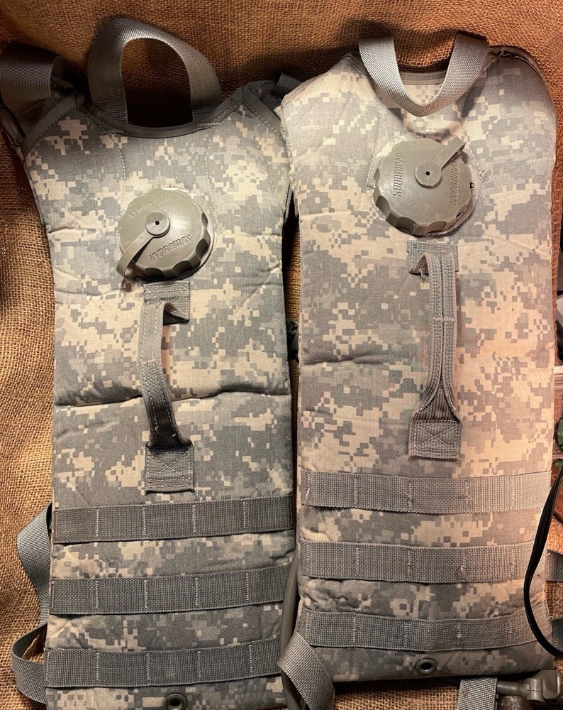 US Military Hydration Packs