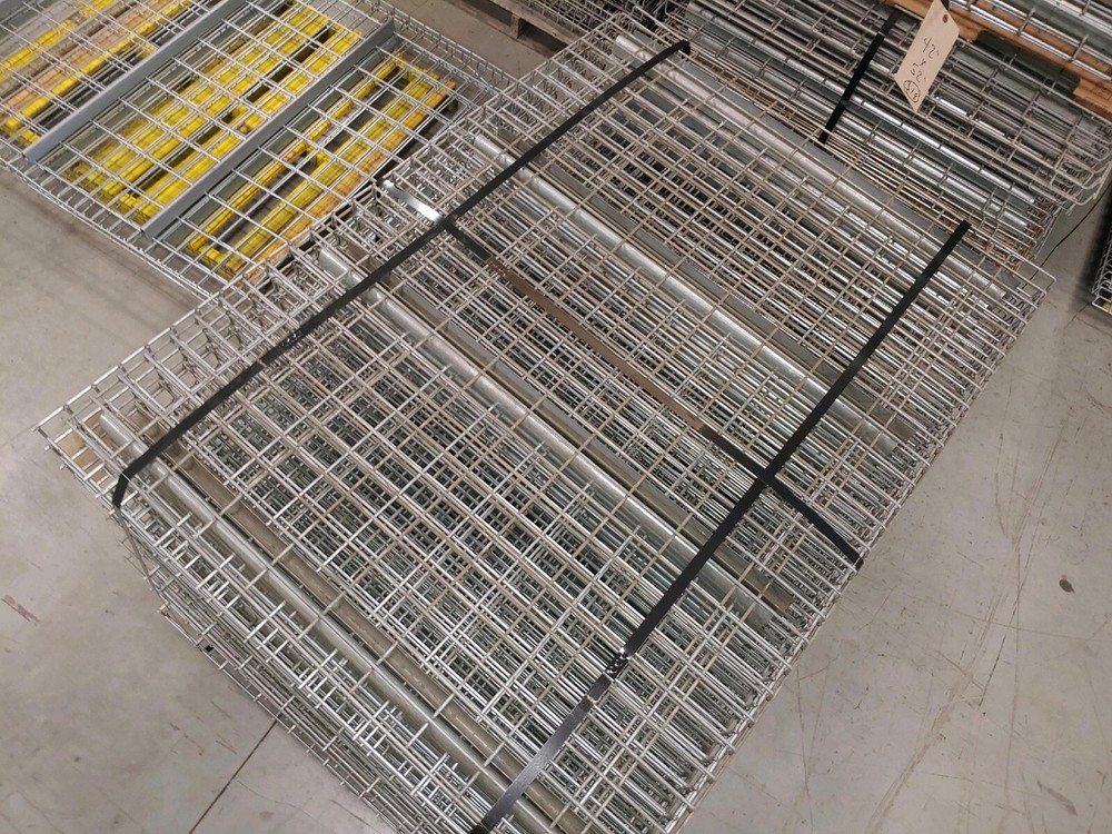 Used Galvanized Waterfall Wire Mesh Decking 42"D x 58"W, Pallet Racking.