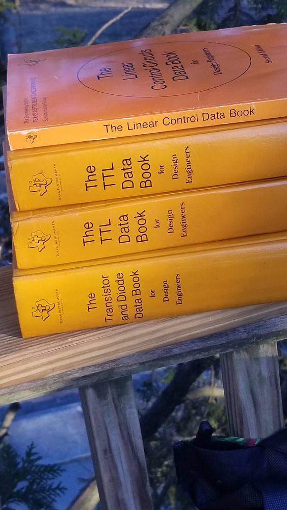 4 VINTAGE ELECTRONICS BOOK TEXAS INSTRUMENT TRANSISTOR DIODE DATA LINEAR CONTR0L