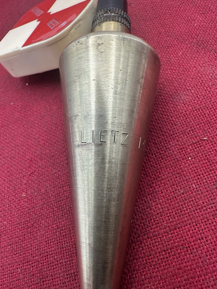 LEITZ - 14 PLUMB BOB w/ Gammon Reel & Extra Tip