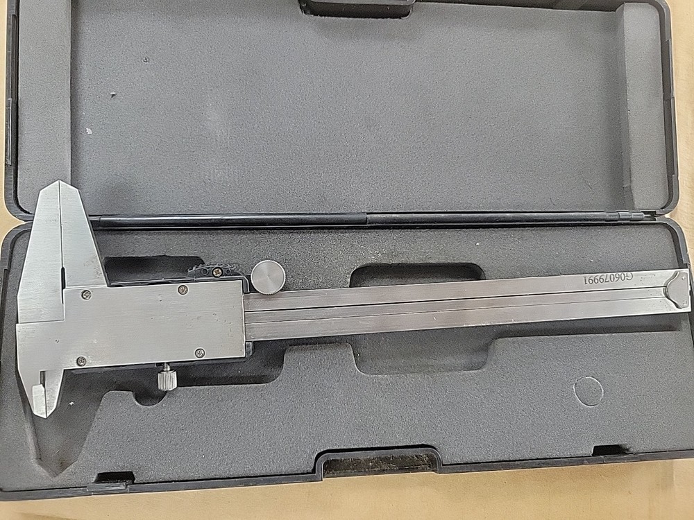 Storm Electric Digital Caliper For Precision Hand load