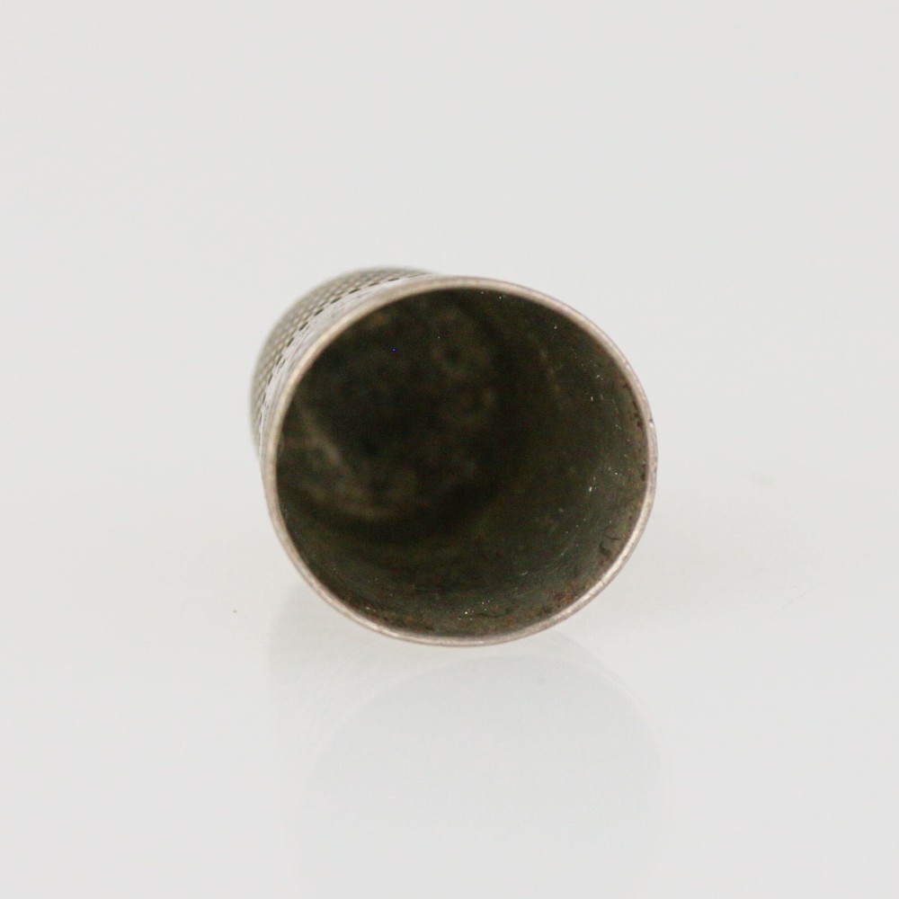 Vintage Simons Bros. Sterling Silver Thimble