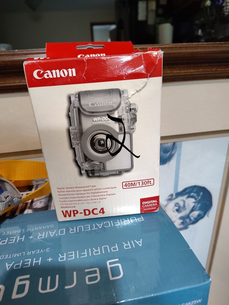Canon WP-DC4 Waterproof Camera Case for Underwater