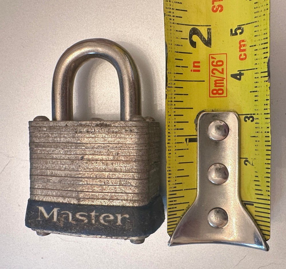 Lock - Master Lock - Keyed Alike - 1 @ New / 1 @ Pre Owned