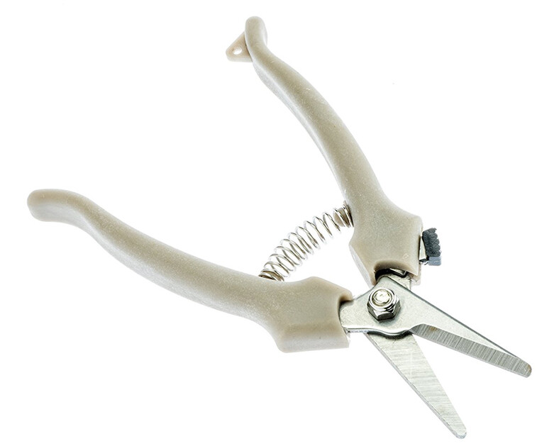 6" Metal Cutting Shears by Apple Crafts