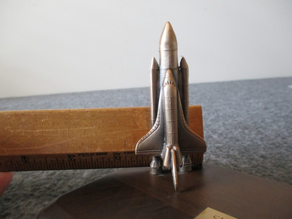 NASA MSFC SPACE SHUTTLE PROPULSION OFFICE DESKTOP EMPLOYEE AWARD