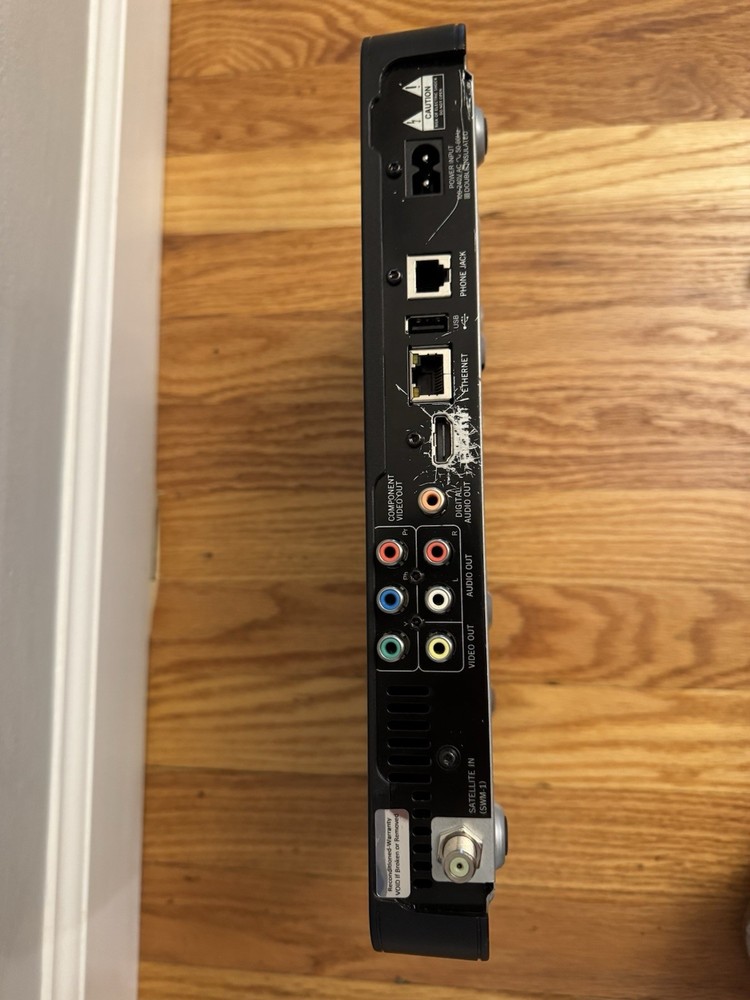 DIRECTV H24-700 Satellite Receiver Box