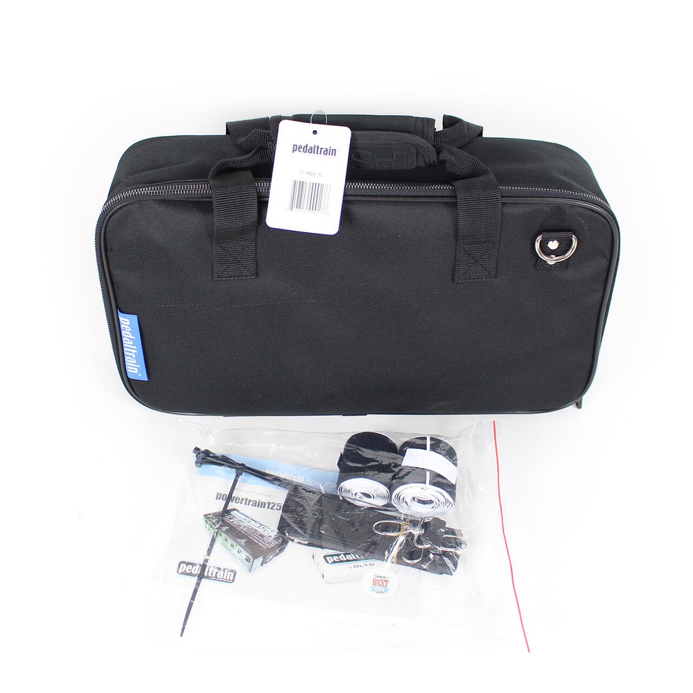 Pedaltrain Metro 16 Pedalboard with Soft Case