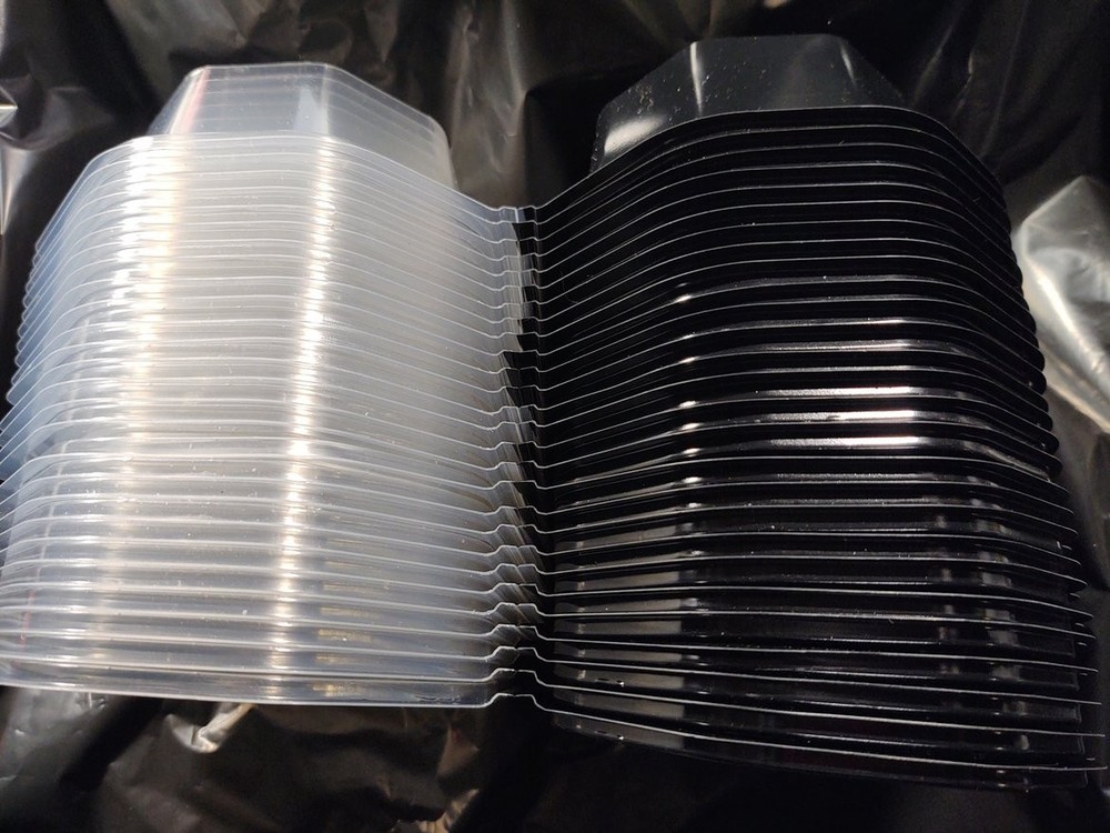 Cupcake Containers Solo® OctaView® Creative Carryouts® Hinged Clear & Black