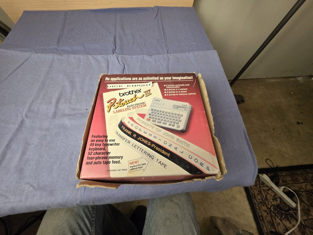 Brother P-Touch III Electronic Labeling System Model PT-10