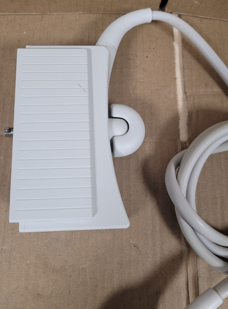 Acuson 6L3 (08252598) Linear Array Ultrasound Transducer Probe (UNTESTED)