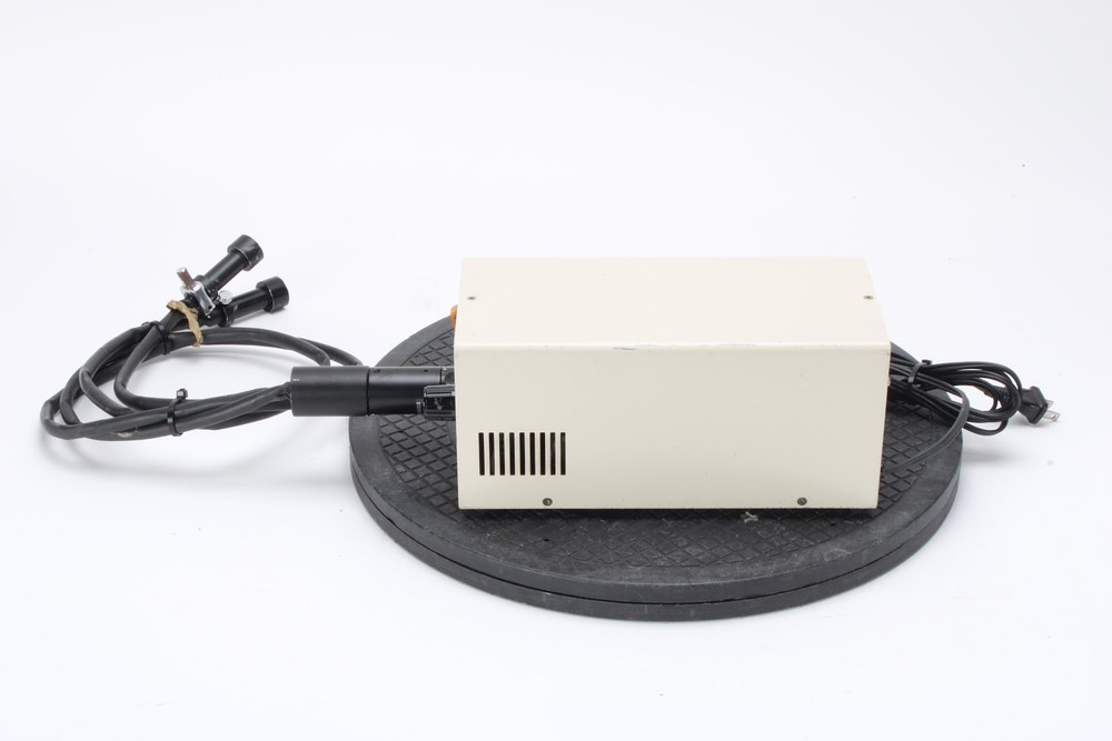 Moritex MHF-100L Light Source With Dial Light Guide and Unknown Lenses