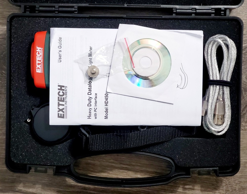 Extech HD450 Light Meter