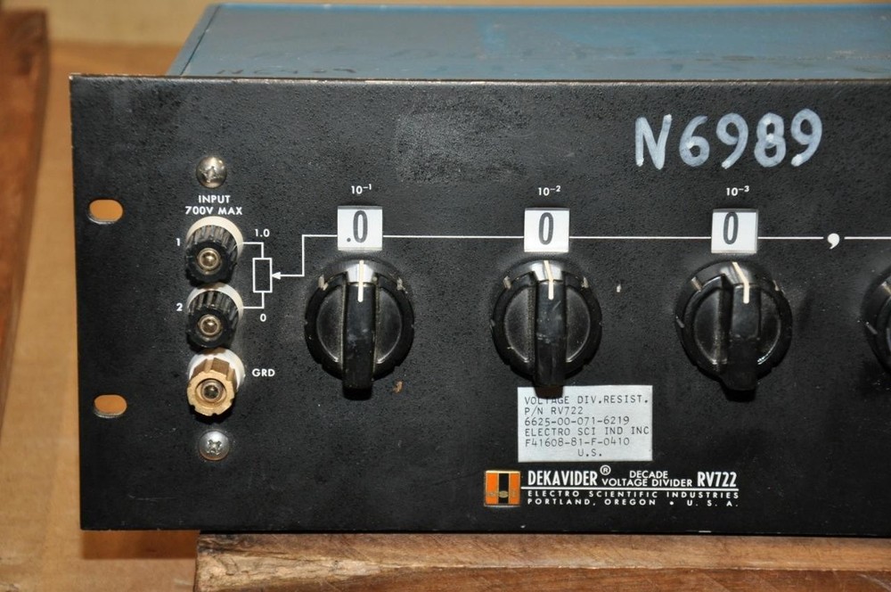 ESI RV722 DEKADIVIDER DECADE VOLTAGE DIVIDER