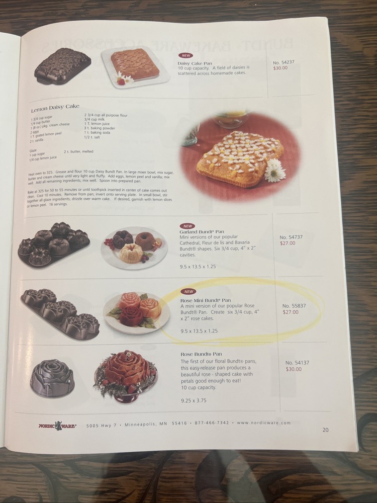Nordic Ware Holiday Tree Magazine Cookware Bakeware Kitchenware Christmas
