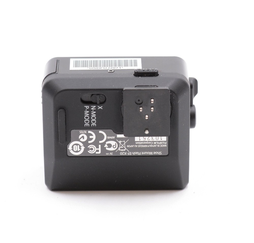 FUJIFILM EF-X20 TTL AUTO FLASH