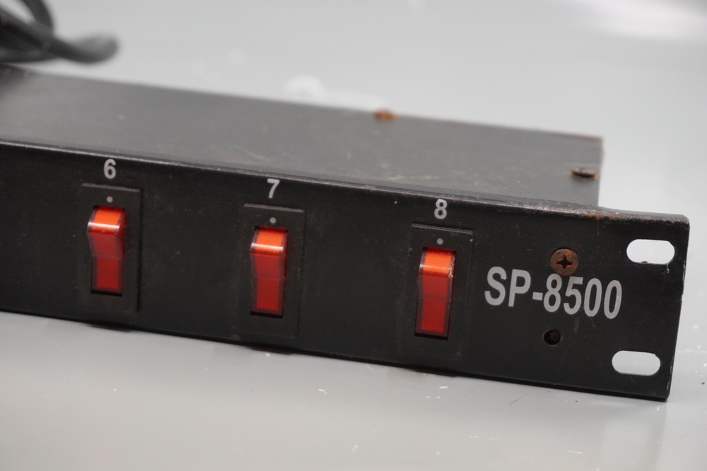 GemSound SP8500 Rackmounted AC Switch Panel 8 Power Outlets