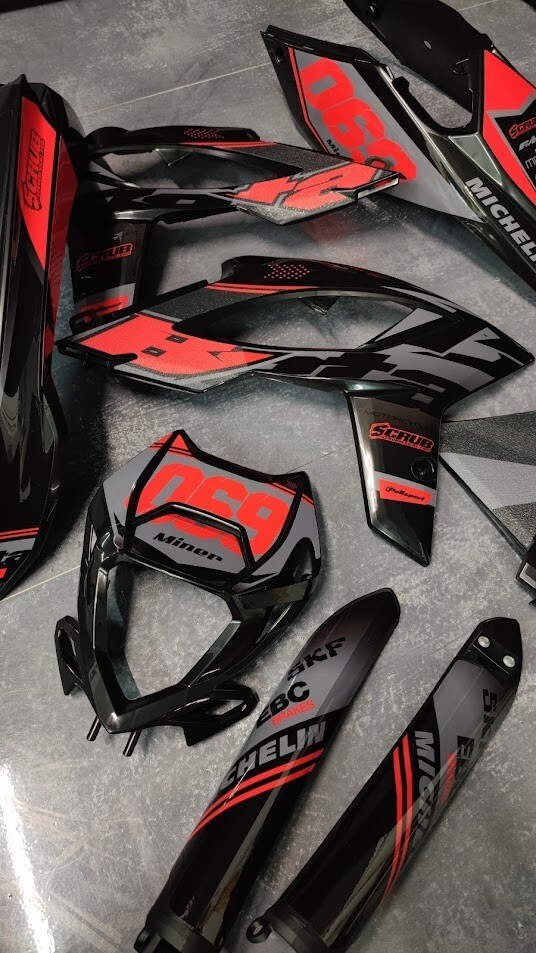 Plastics + Graphics applied Beta RR Polisport Restyle 2013-2017