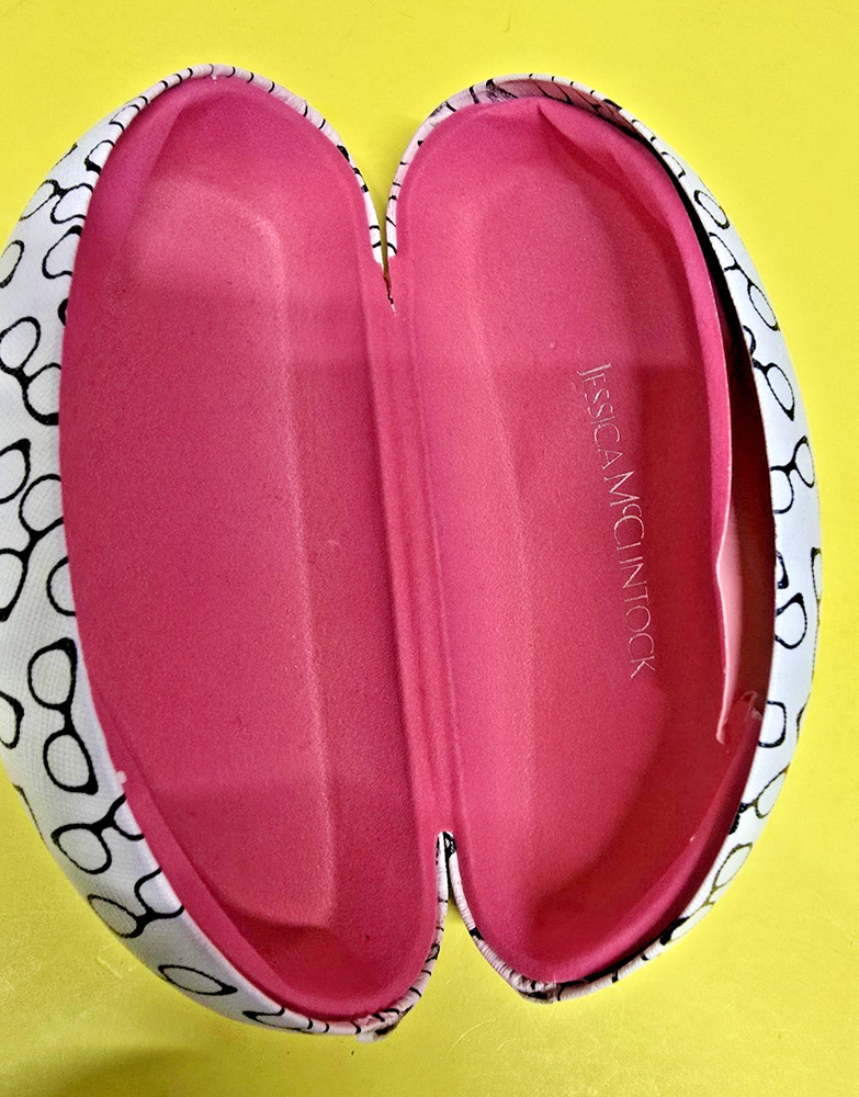 JESSICA MCCLINTOCK HARD EYEGLASS CASE