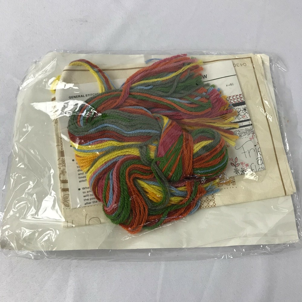 The Creative Circle #0430 Friendship Pillow Kit 1982