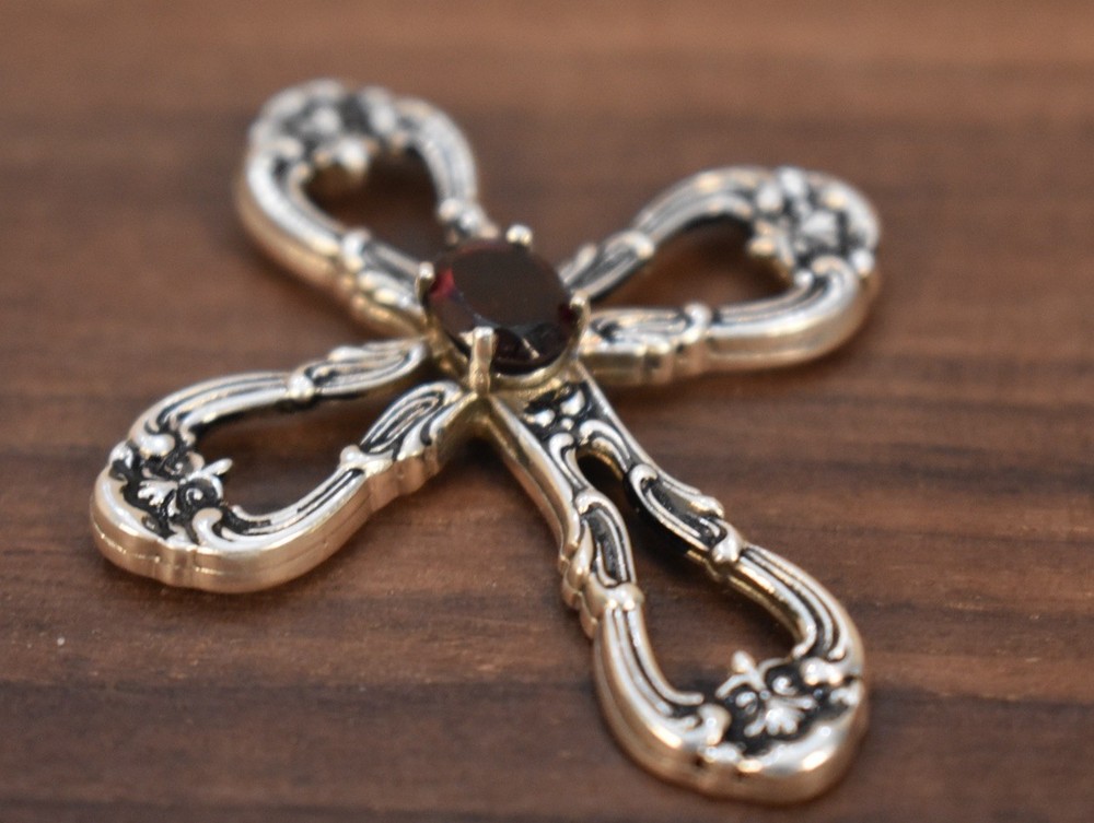 Vintage Gorham Sterling Silver Cross with Garnet