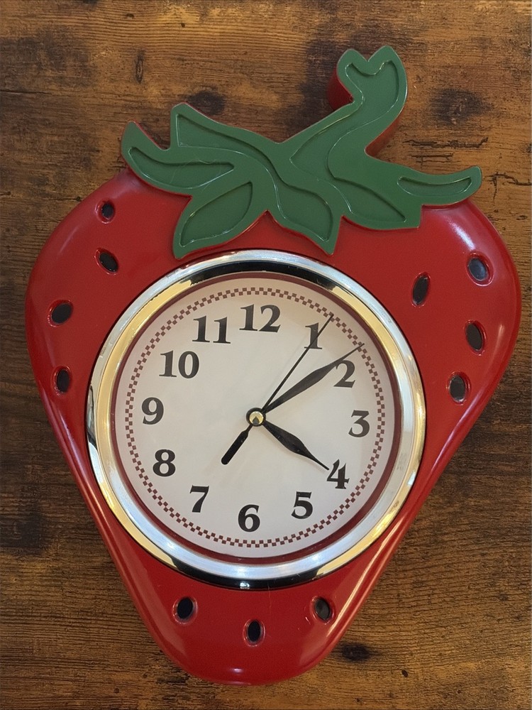 Vintage Decorative Strawberry Shaped Plastic Wall Clock (Tested/Working)