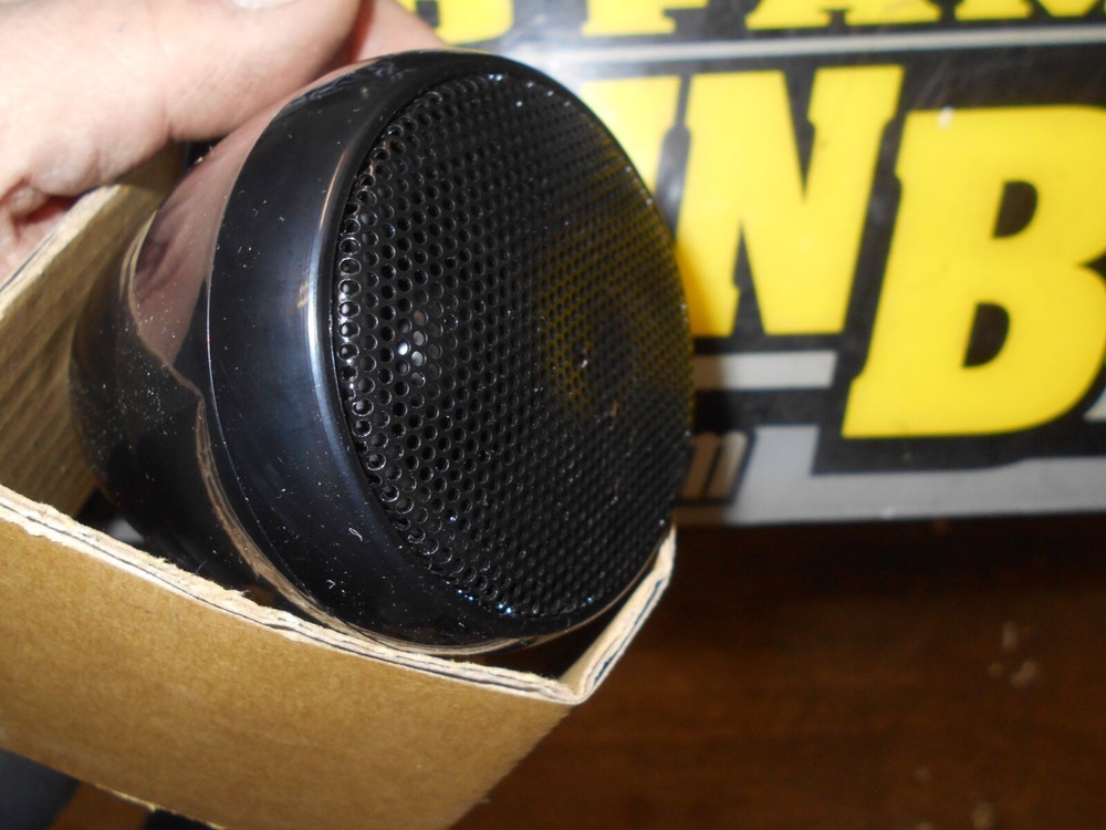 Show Chrome - 13-252BTBK - Bluetooth Sound System, Black