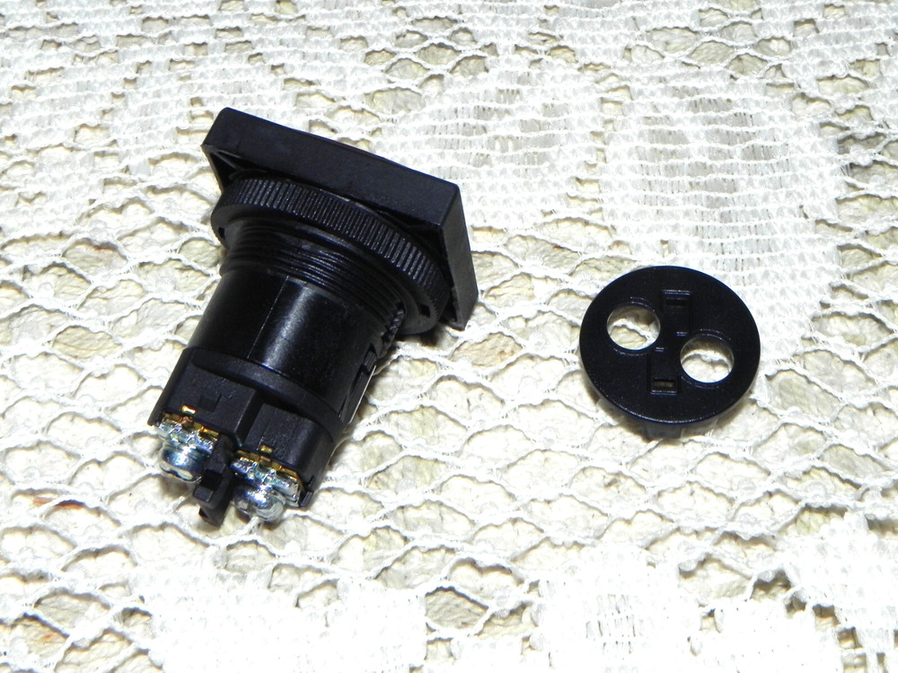 FUJI Indicator light (Red) DR22F3M E3 SQUARE