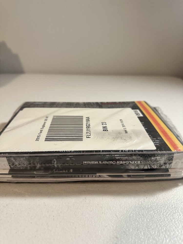 2015 Ford Explorer Owner's Manual Set