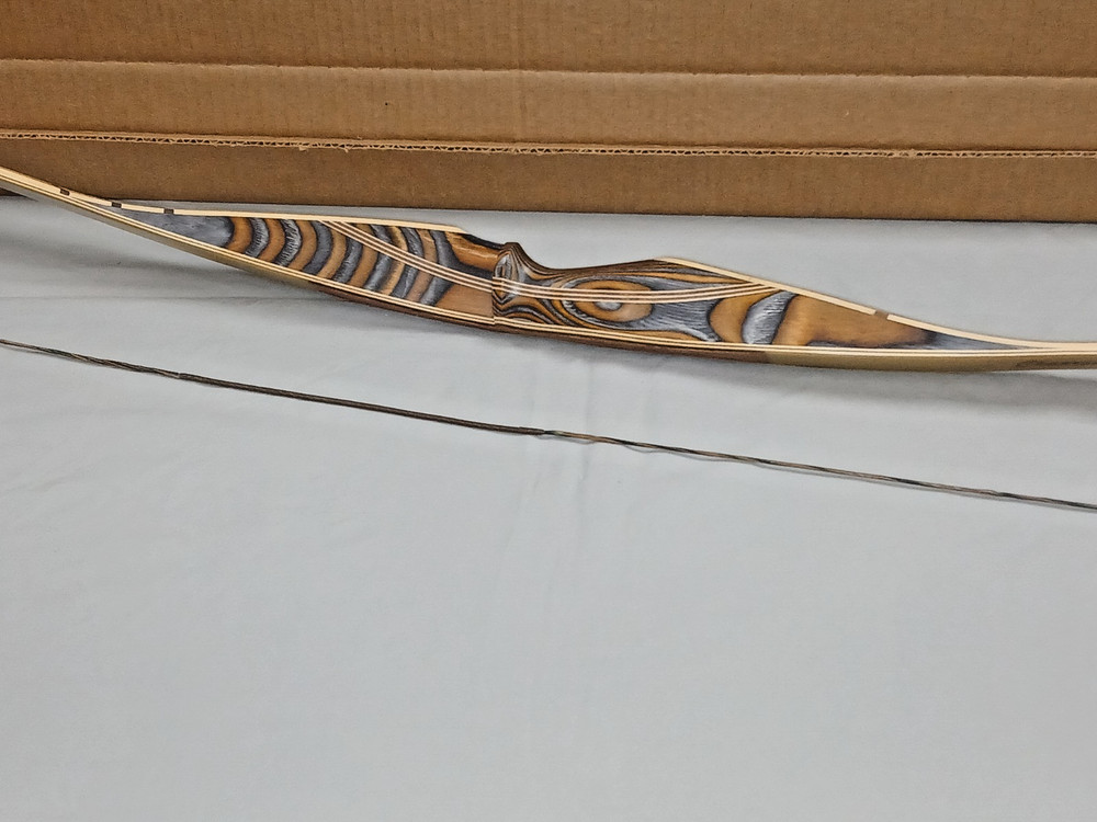 CHARRON ARCHERY - CUSTOM LONGBOW 62"AMO @ 48#