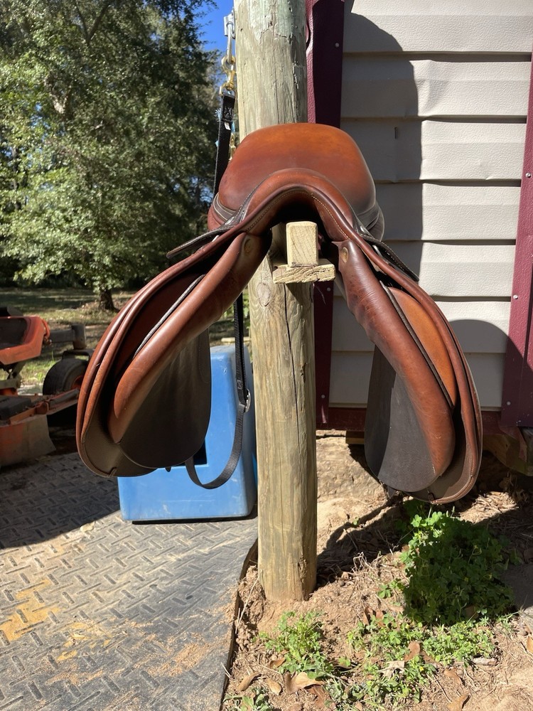 2013 16.5” Butet Saddle