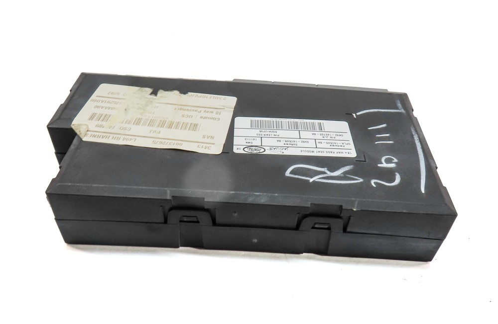 2014 RANGE ROVER SPORT (L494) FRONT RIGHT PASSENGER SEAT CONTROL MODULE