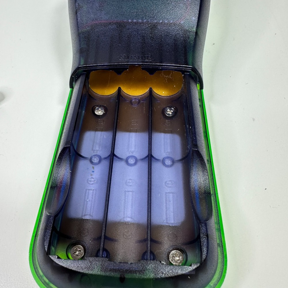 Dymo Letra Tag 2000 Handheld Label Maker Bright Green