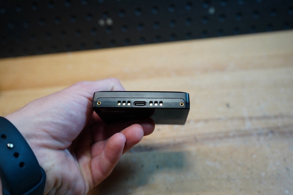 (F) Ingenico Moby 5500 Mobile Card Reader MOB55BBBAb NO CORD