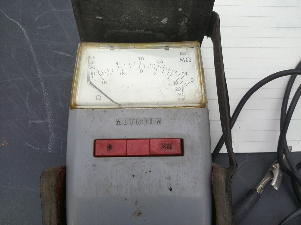 Vintage electrical Metrohm Ohm meter NOT WORKING