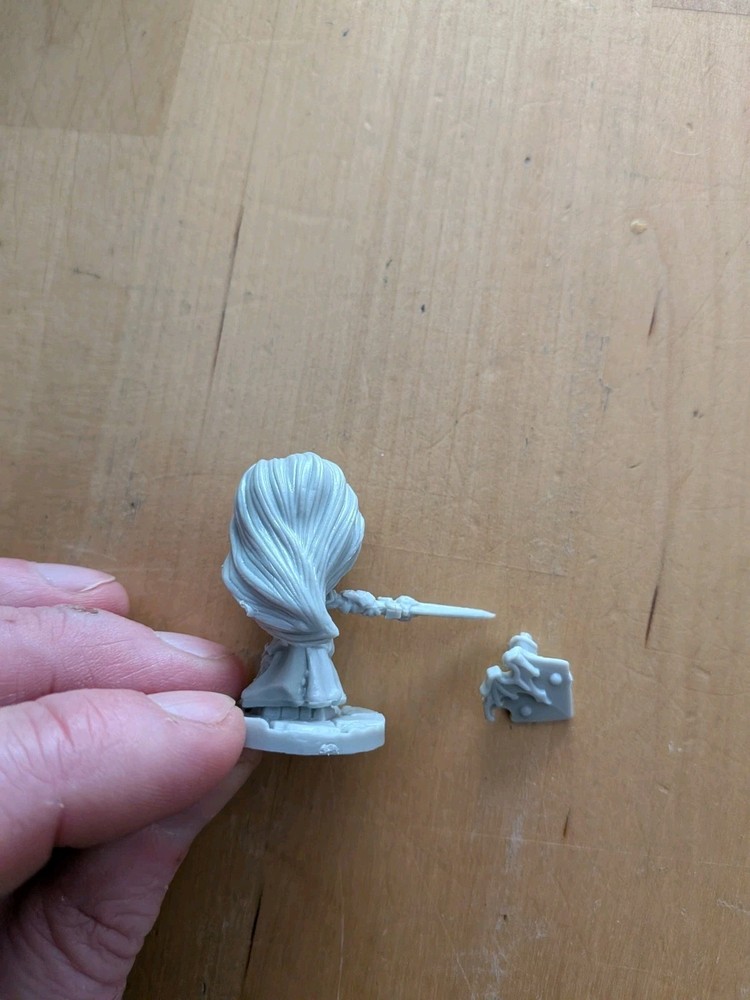 Reaper Bones 4 Small World Chibi Style Monique
