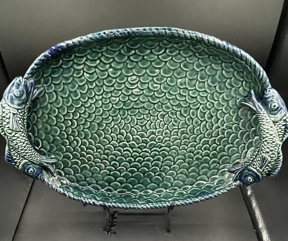 Beautiful Blue/Green Coy Handled Scale Pattern Platter